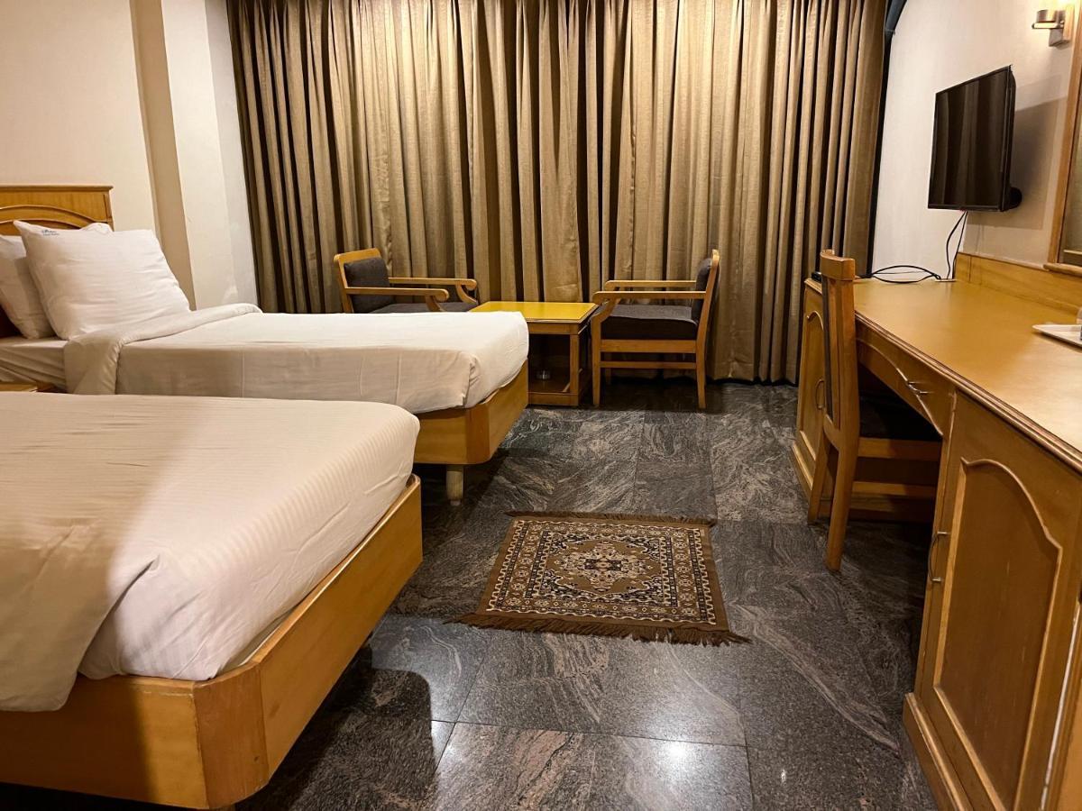 Asr Guesthouse ティルパティ エクステリア 写真